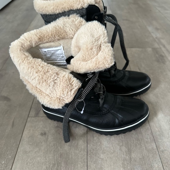 JBU Women's Siberia Waterproof Lace-Up Quilted Cold-Weather Boots Size 8M - Picture 13 of 16